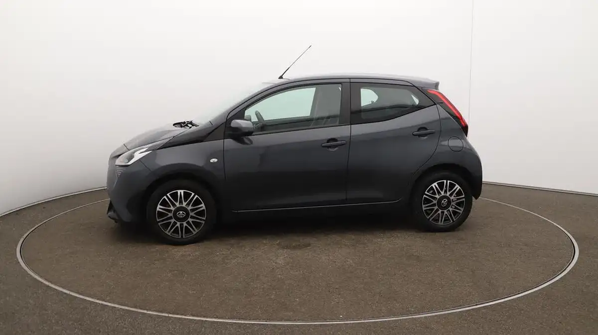 2019-toyota-aygo-10-vvt-i-x-play-tss-x-shift-big-64