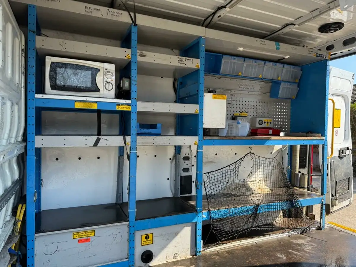 2015-fiat-ducato-23td-35-lh2-tecnico-big-14