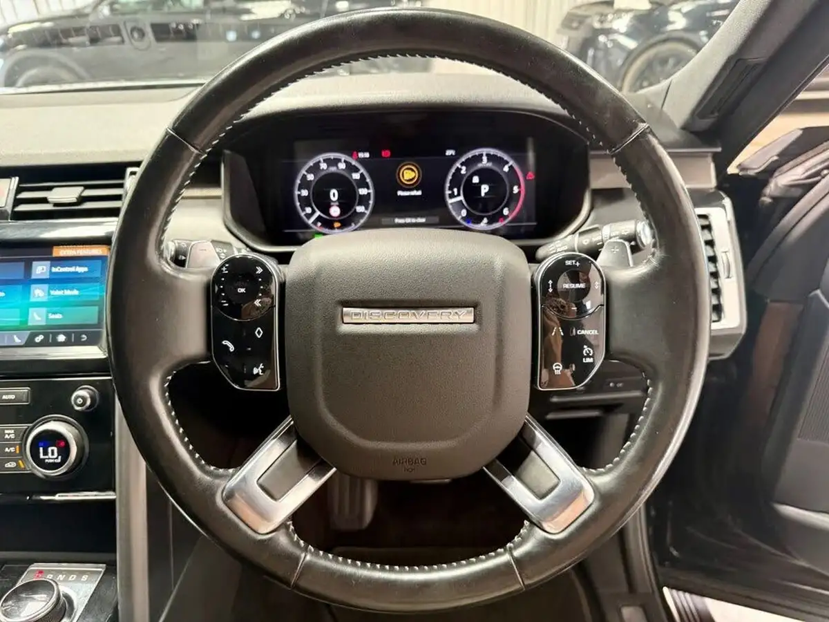 2020-land-rover-discovery-30-sd6-hse-big-11