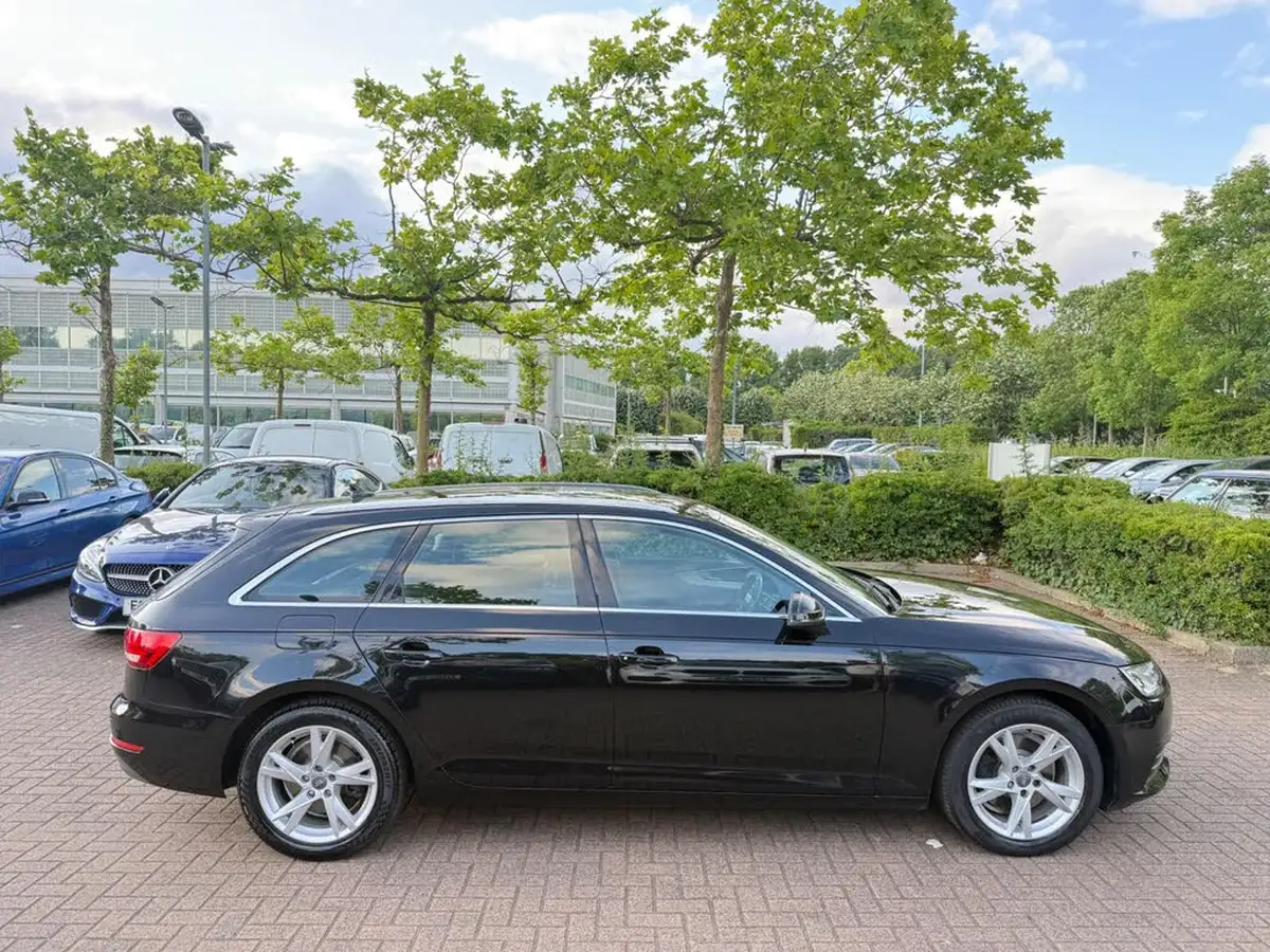 2016-audi-a4-avant-14-tfsi-sport-big-2
