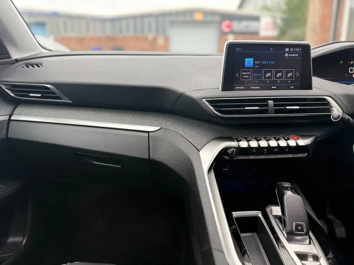 2019-peugeot-3008-suv-15-bluehdi-allure-eat8-big-45