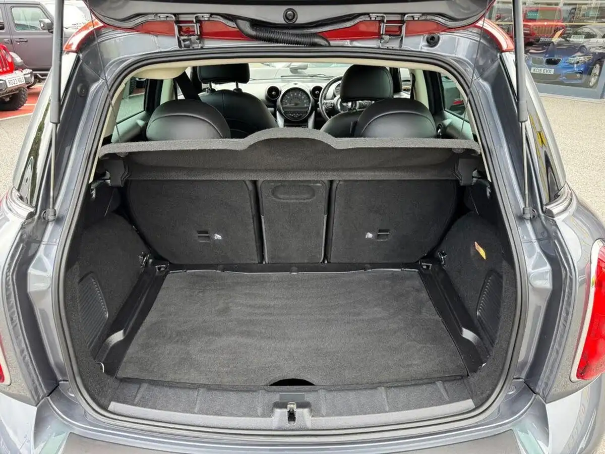 2016-mini-countryman-16-cooper-s-park-lane-edition-all4-big-22