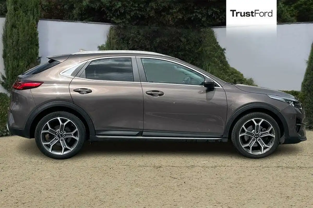 2021-kia-xceed-10-t-gdi-3-big-2