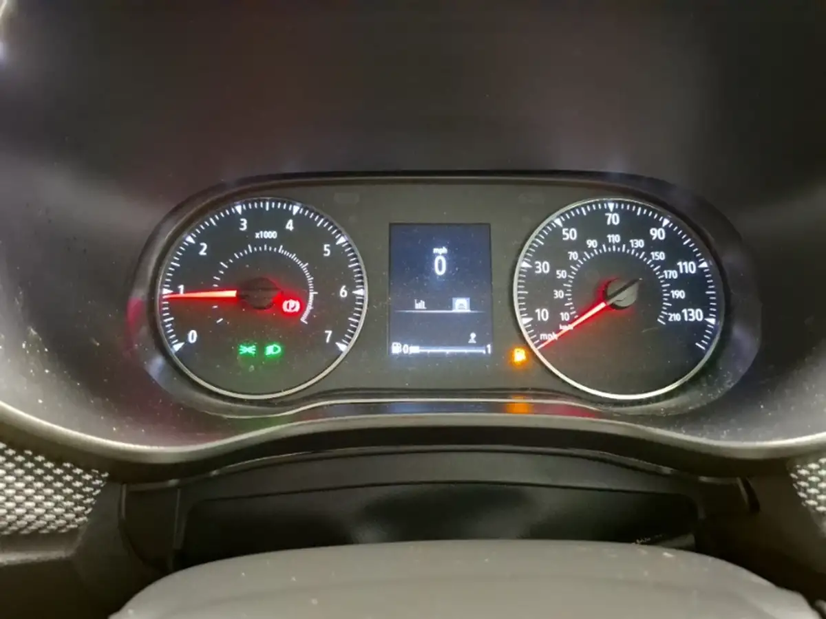 2022-dacia-sandero-10-tce-comfort-90bhp-big-18