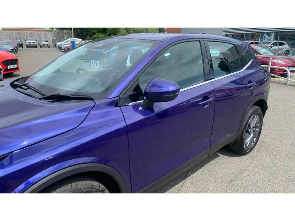 2023-nissan-qashqai-13-dig-t-acenta-premium-140ps-big-46