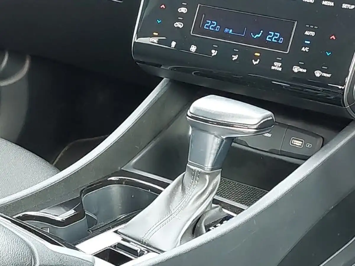 2023-hyundai-tucson-16-t-gdi-se-connect-150ps-48-volt-mhev-dct-big-10