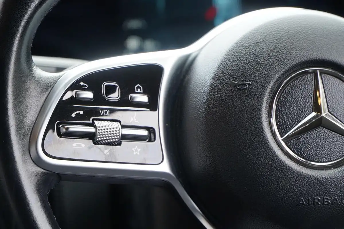 2021-mercedes-benz-a-class-13-a200-sport-executive-saloon-4d-7g-dct-big-35