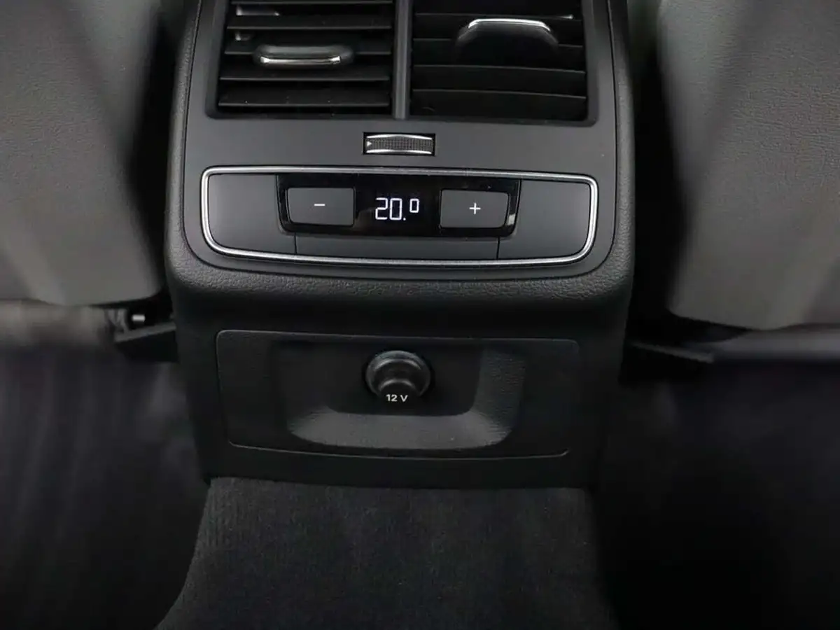 2023-audi-a4-20-35-tfsi-black-edition-big-32