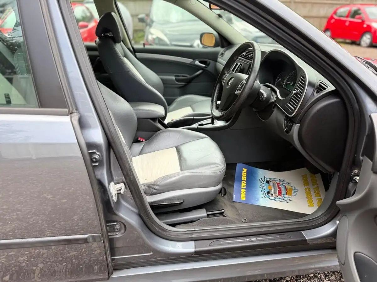 2007-saab-9-3-19td-vector-sport-150ps-saloon-4d-auto-big-14