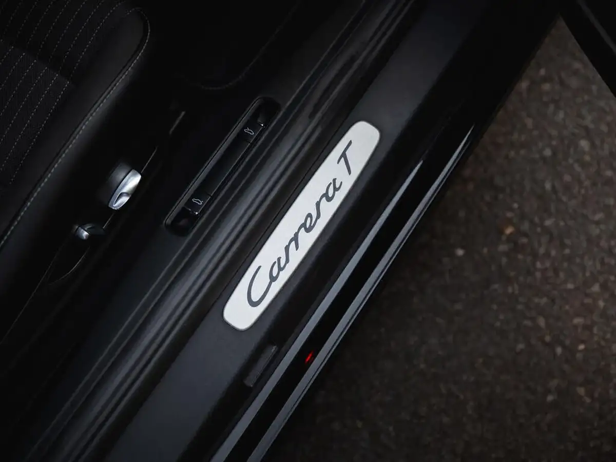 2018-porsche-911-30-carrera-t-ss-pdk-big-37