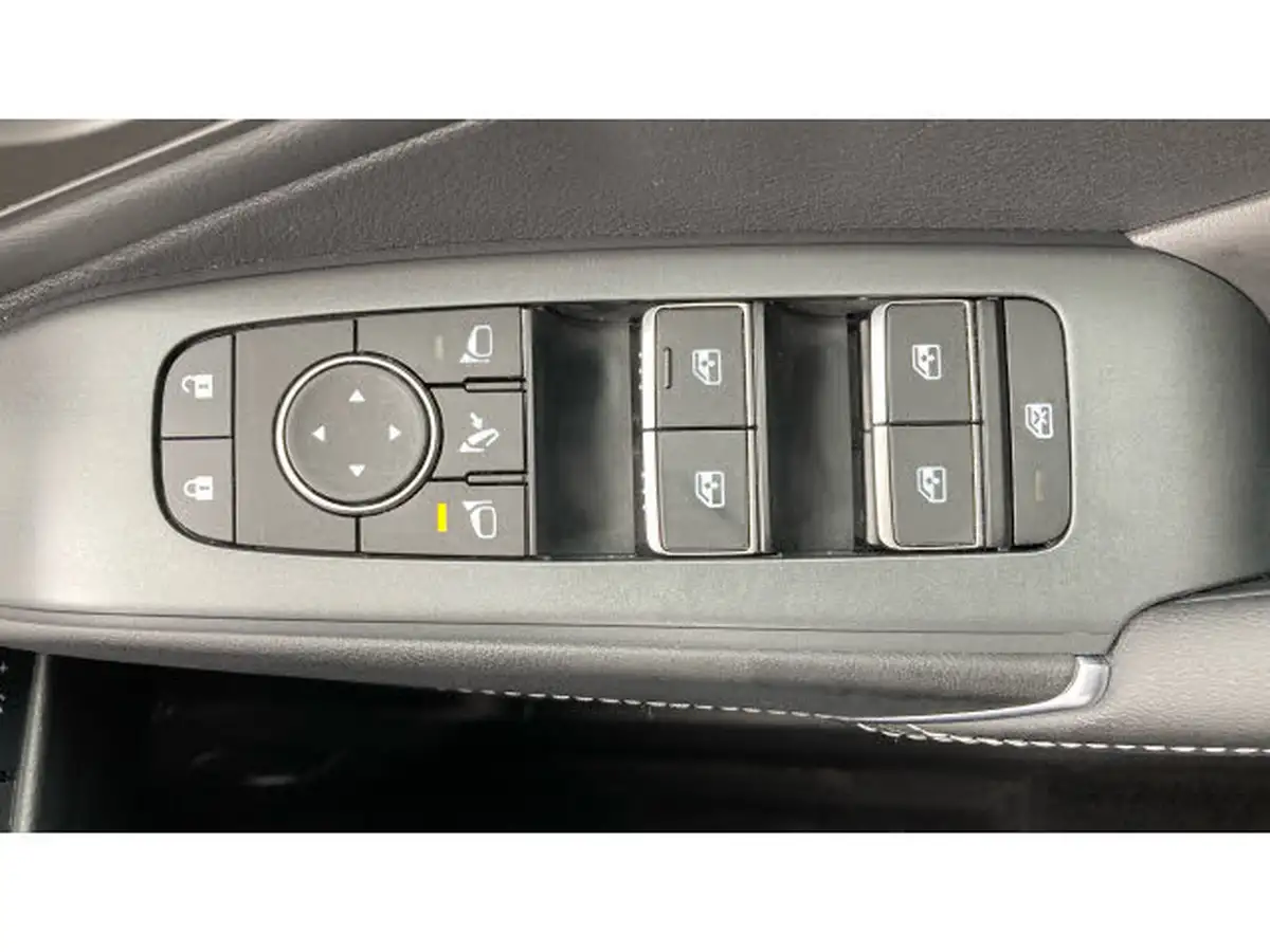 2024-nissan-qashqai-13-dig-t-n-connecta-140ps-mild-hybrid-big-33