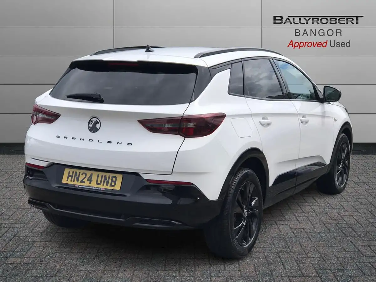 2024-vauxhall-grandland-12-gs-130ps-big-14