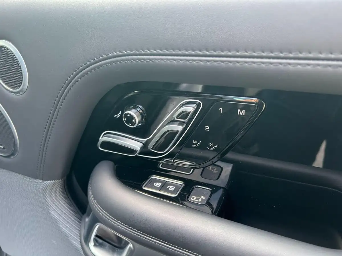 2021-land-rover-range-rover-20-p400e-autobiography-big-68