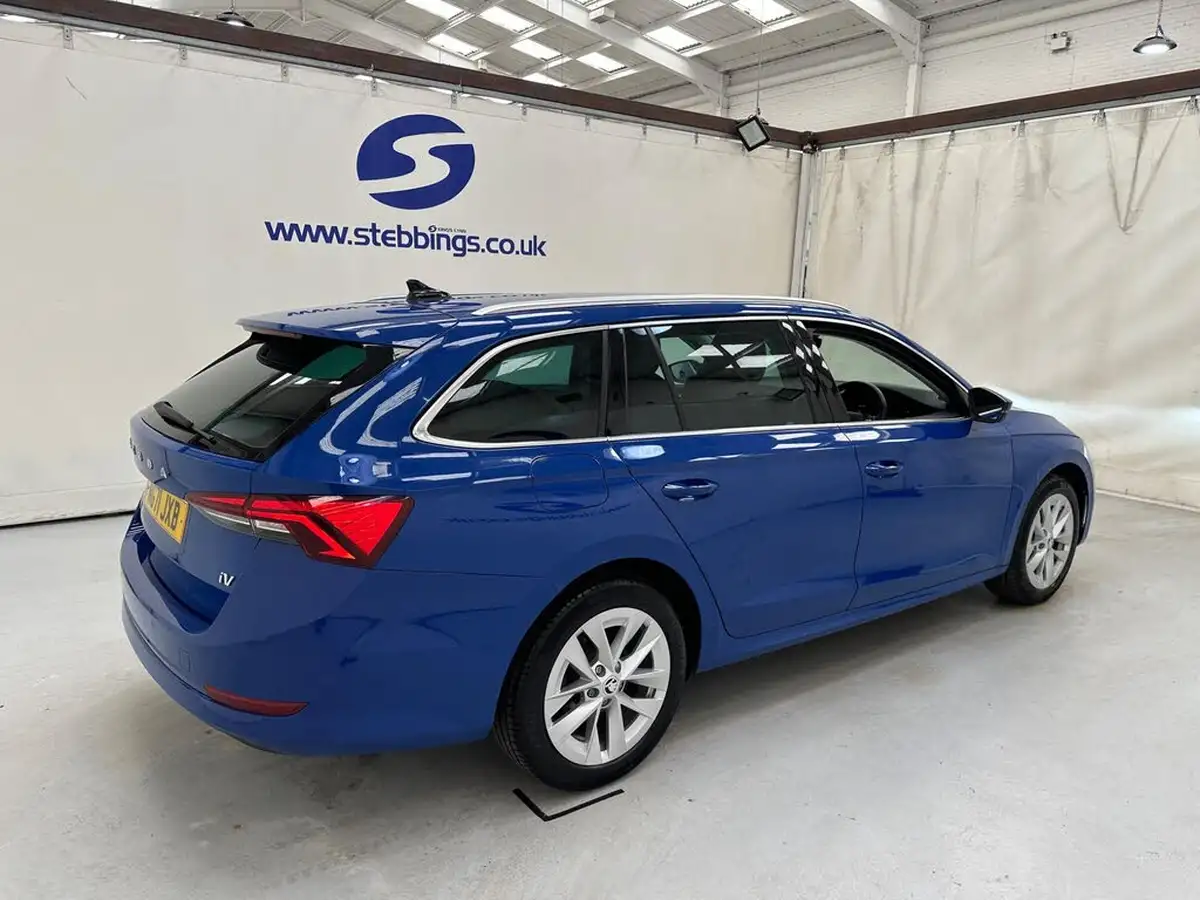 2022-skoda-octavia-14-tsi-se-l-estate-big-6