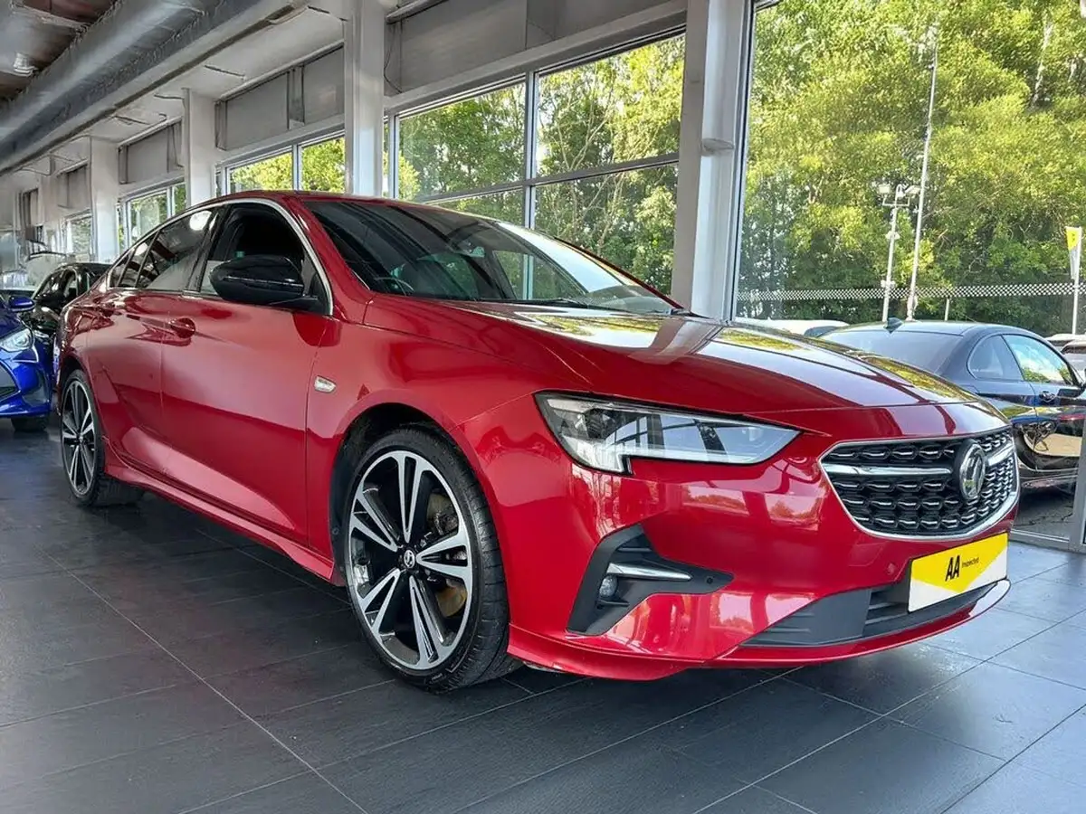 2021-vauxhall-insignia-grand-sport-20i-turbo-sri-vx-line-nav-big-3