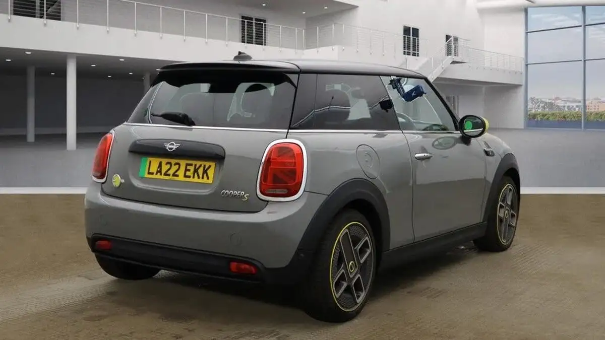 2022-mini-cooper-e-cooper-s-2-big-4