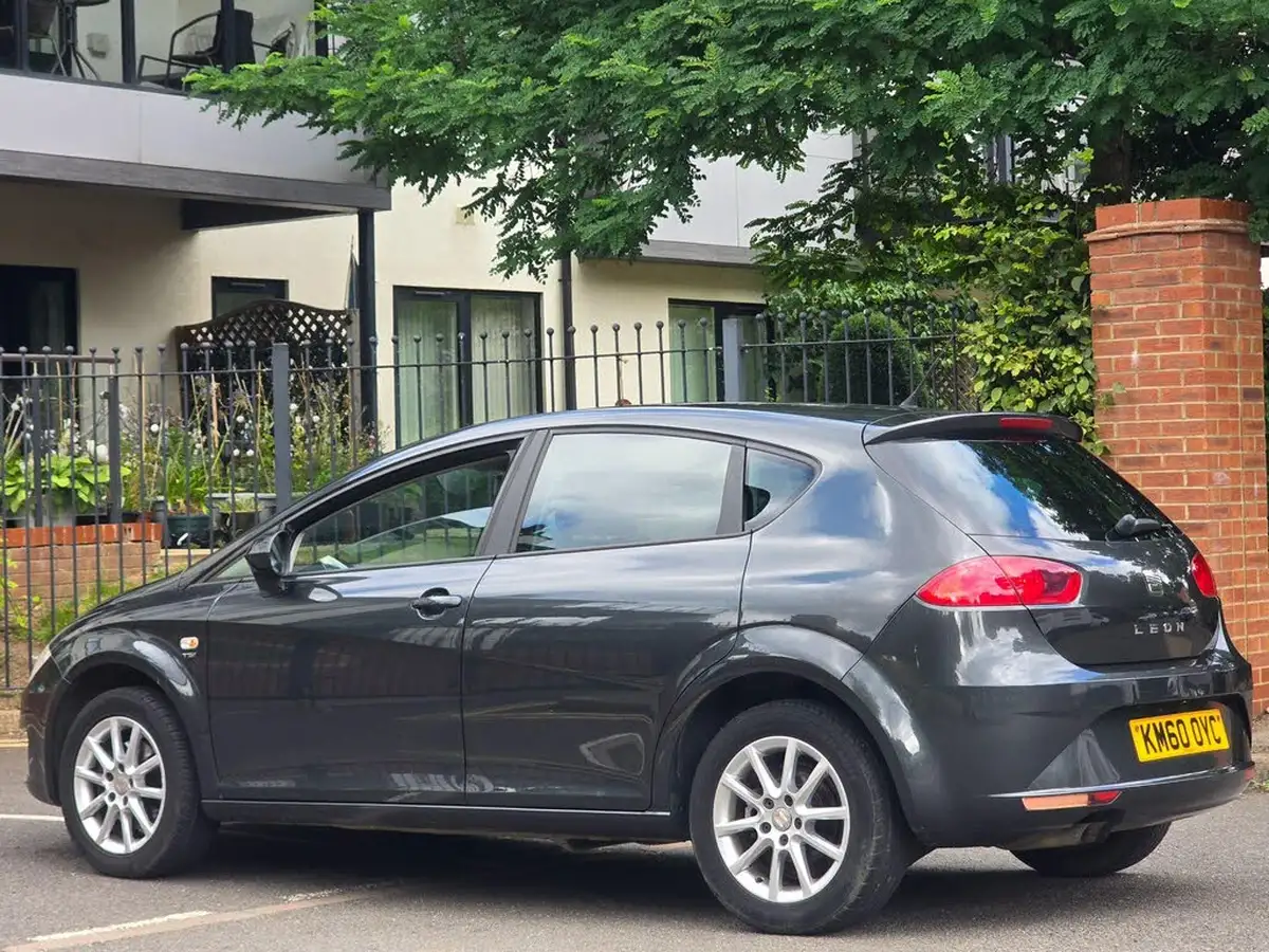 2010-seat-leon-14-se-big-11