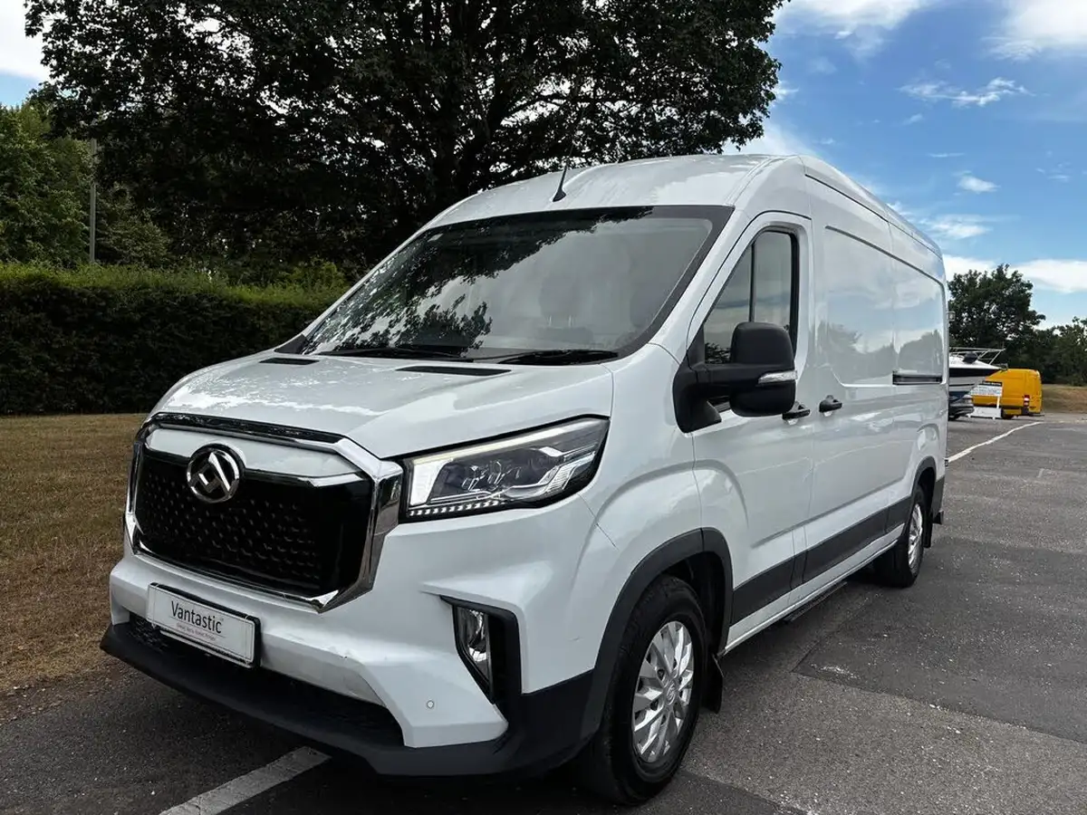 2022-maxus-e-deliver-9-e-lh-515kwh-big-1