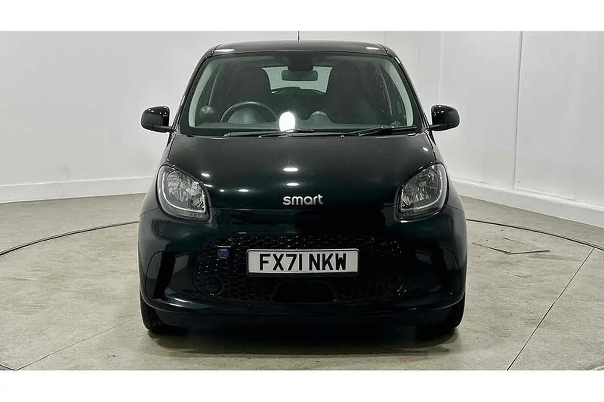 2021-smart-forfour-eq-premium-big-3