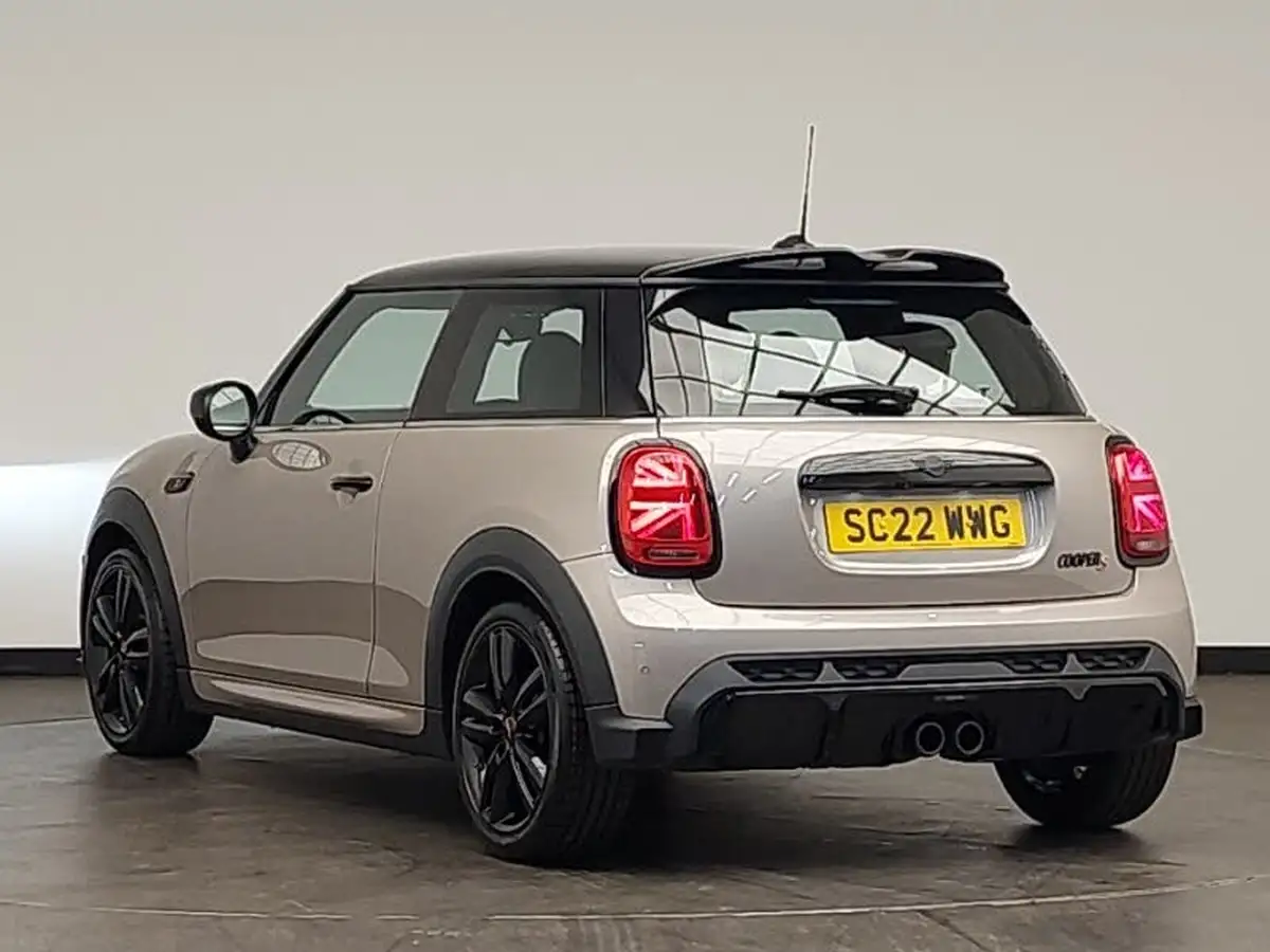 2022-mini-cooper-20-cooper-s-sport-hatchback-3d-auto-big-1