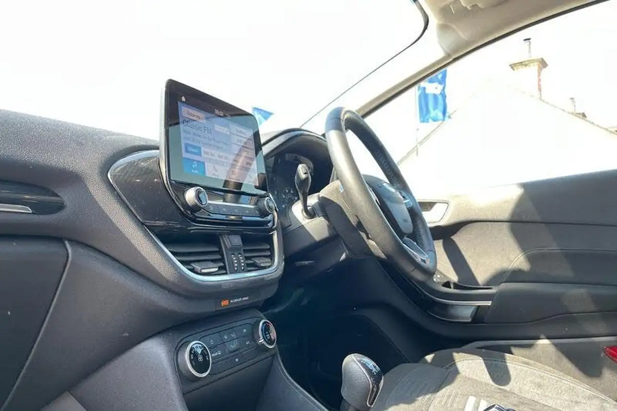 2023-ford-fiesta-10t-active-125ps-hybrid-mhev-big-17