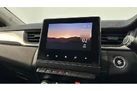 2021-renault-captur-10-tce-iconic-90ps-small-35