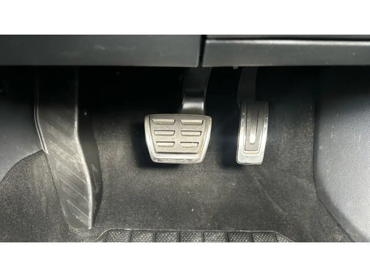 2023-skoda-fabia-10-tsi-monte-carlo-110ps-dsg-big-40
