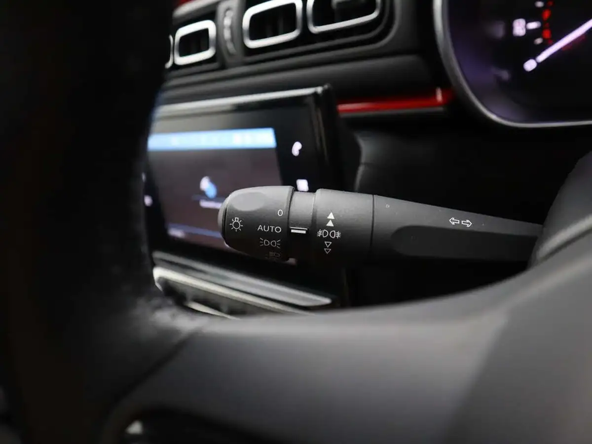 2020-citroen-c3-12-puretech-flair-plus-110ps-eat6-big-27