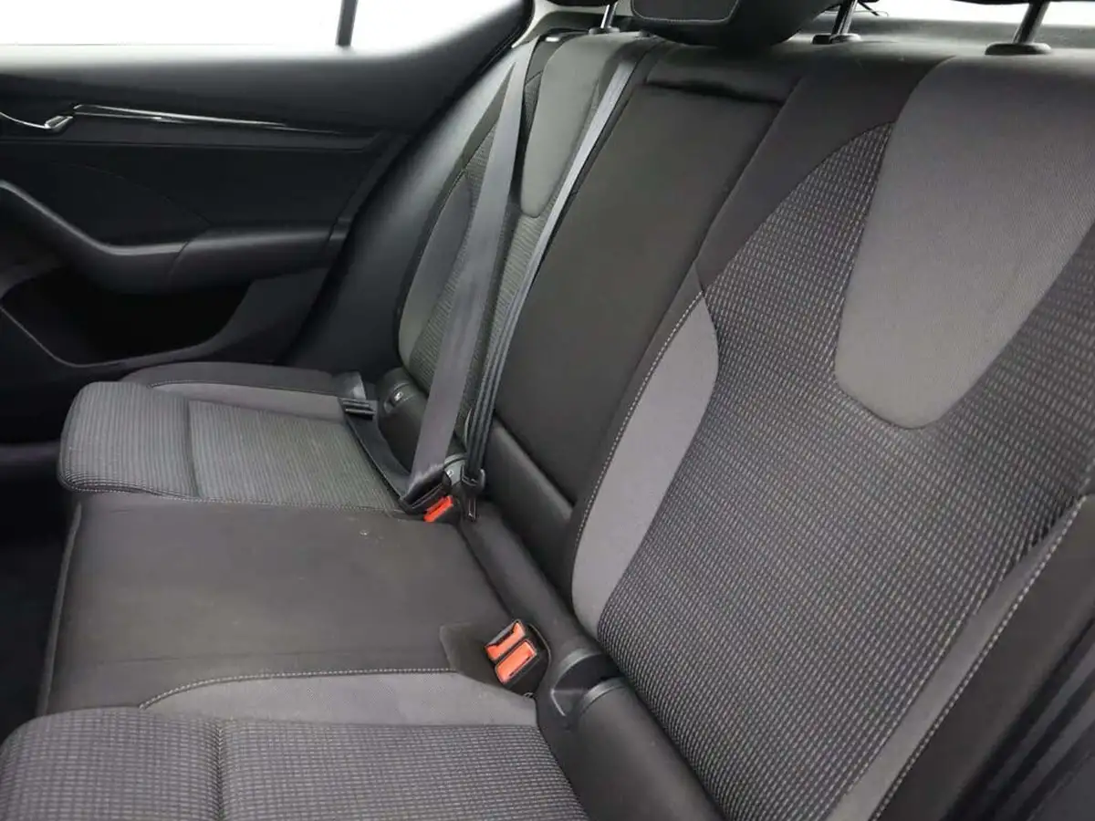 2020-skoda-octavia-15-tsi-se-technology-act-hatchback-big-14