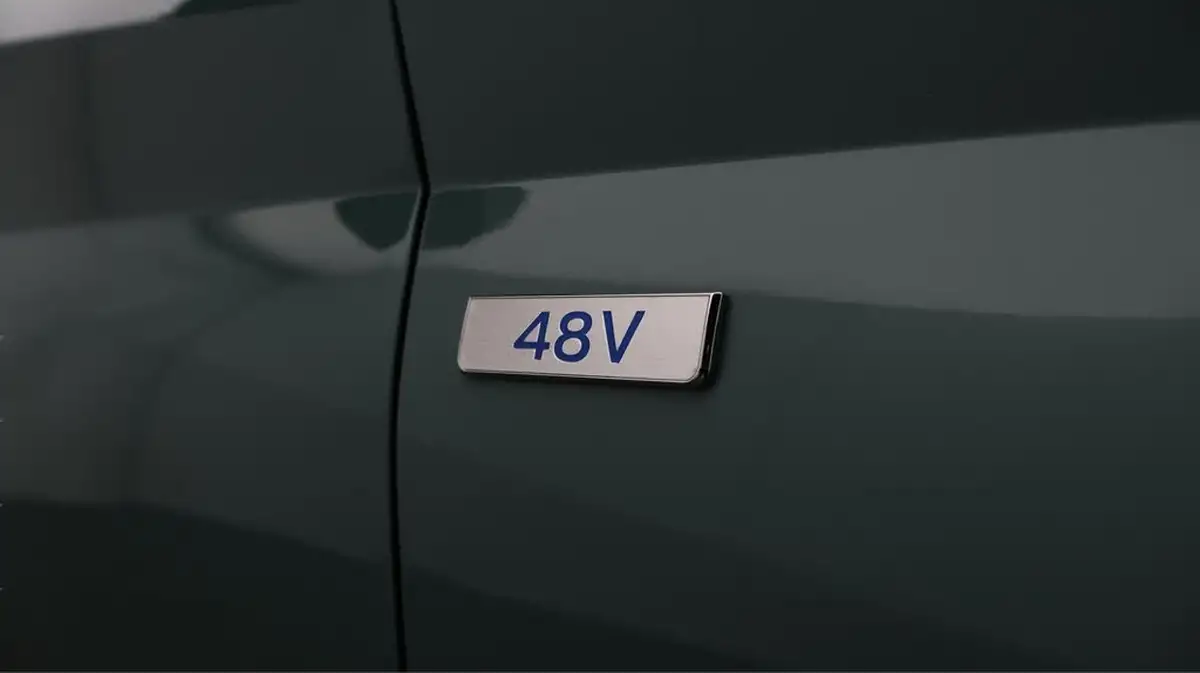 2022-hyundai-i20-10-t-gdi-ultimate-dct-big-20