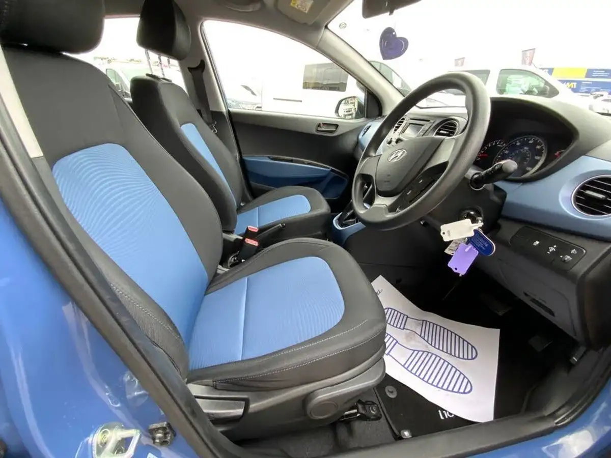 2016-hyundai-i10-12-se-auto-big-19
