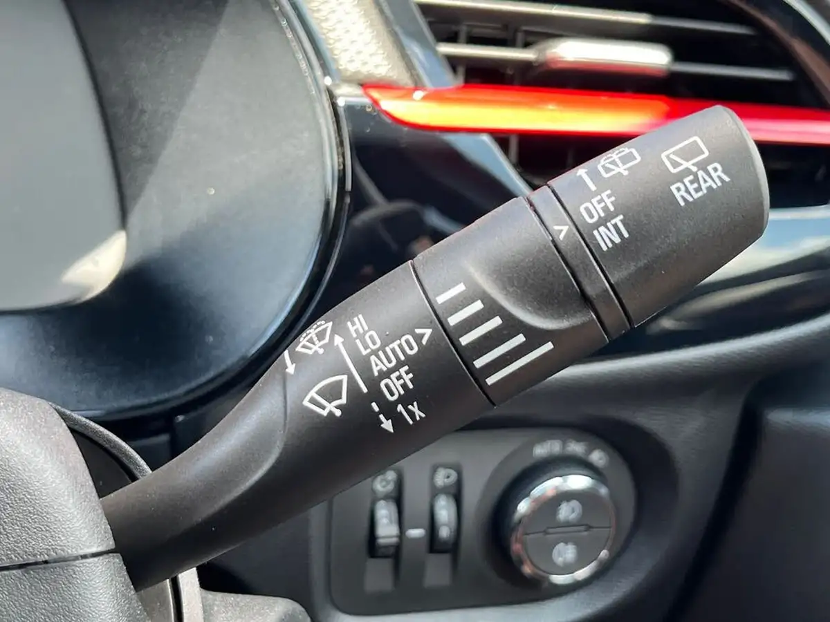 2022-vauxhall-corsa-12-turbo-sri-edition-130ps-auto-big-25