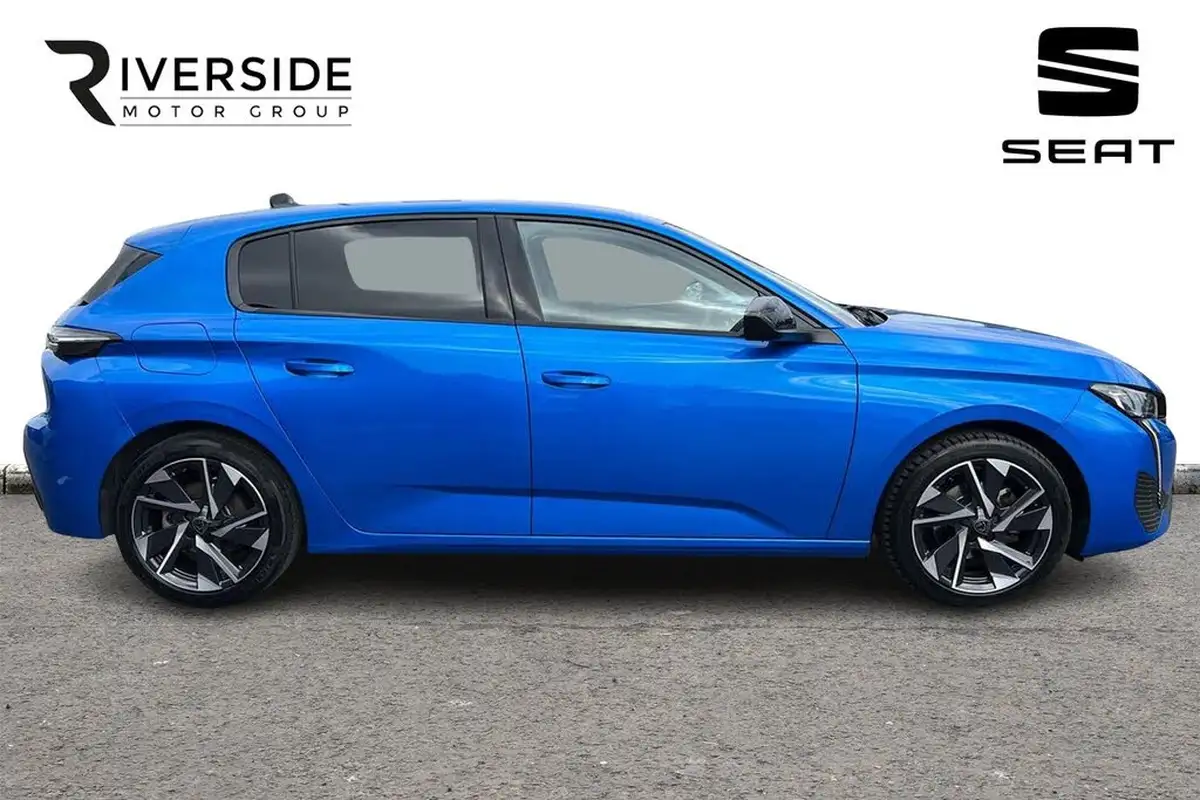 2023-peugeot-308-12-puretech-allure-premium-130ps-big-3