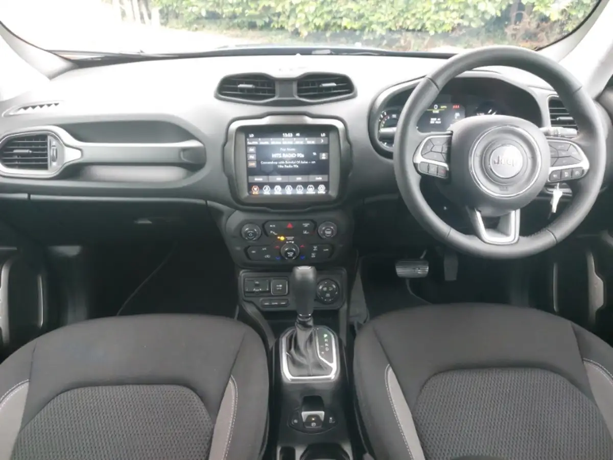 2023-jeep-renegade-13-gse-limited-big-2