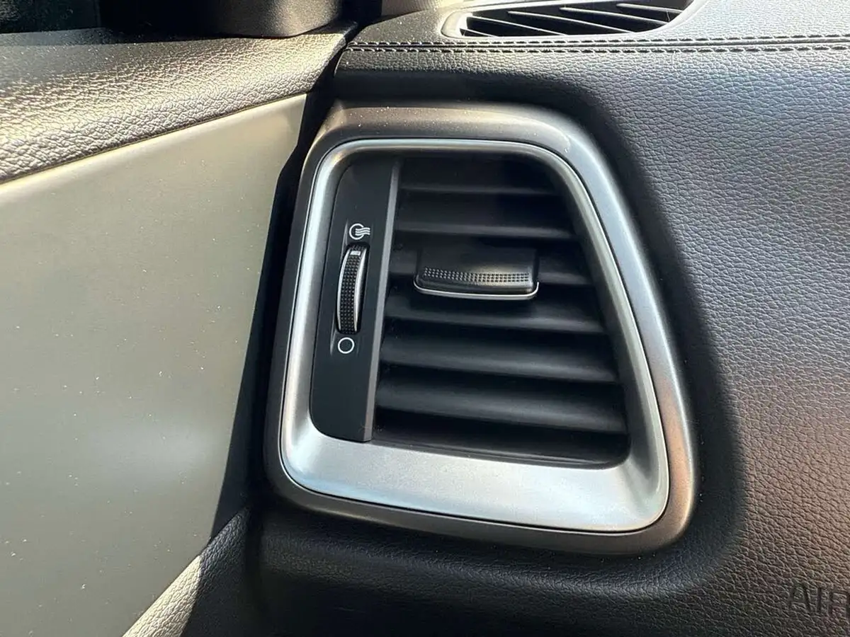 2019-kia-ceed-10-t-gdi-2-eco-hatchback-big-33