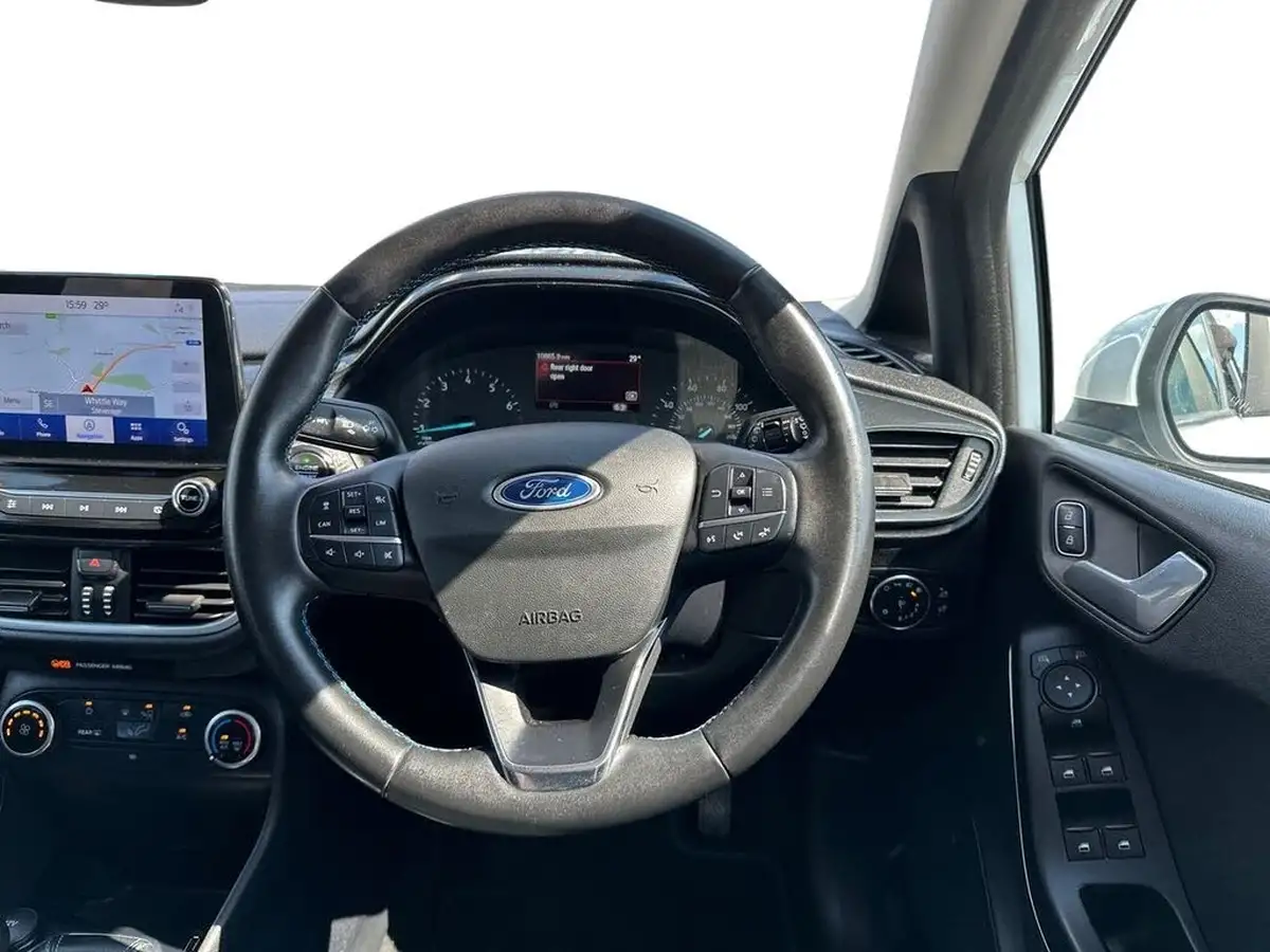2022-ford-fiesta-10t-active-125ps-hybrid-mhev-big-16