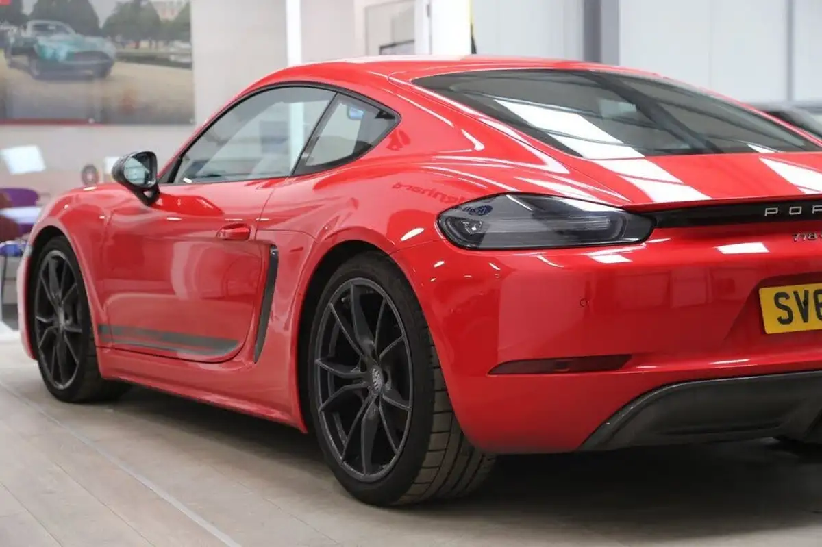 2019-porsche-cayman-718-20-cayman-t-pdk-big-3