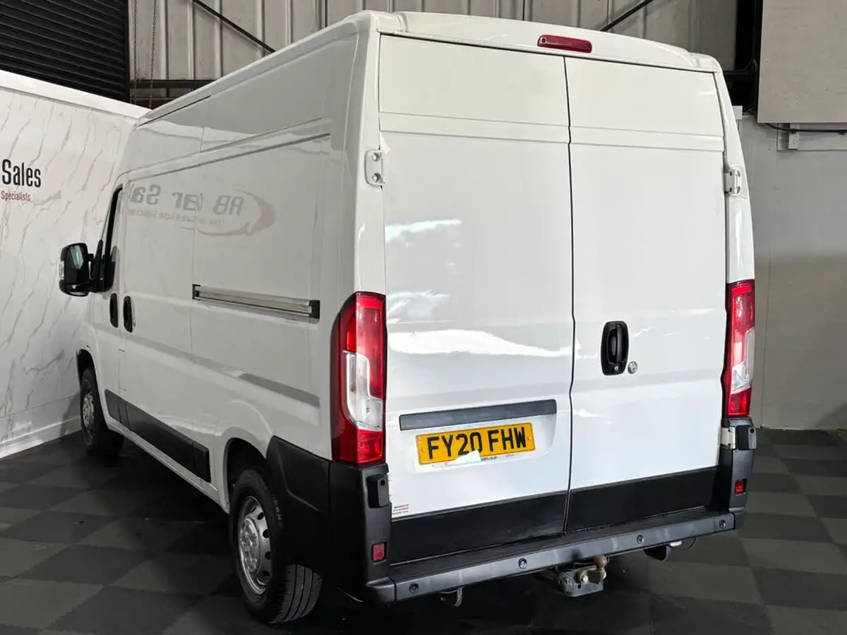 2020-citroen-relay-22bluehdi-35-l2h2-enterprise-big-7