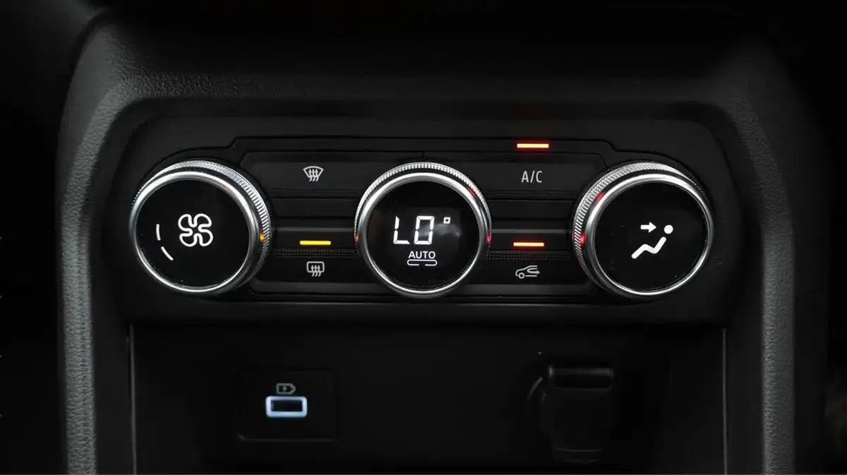 2022-dacia-jogger-10-tce-extreme-se-big-12