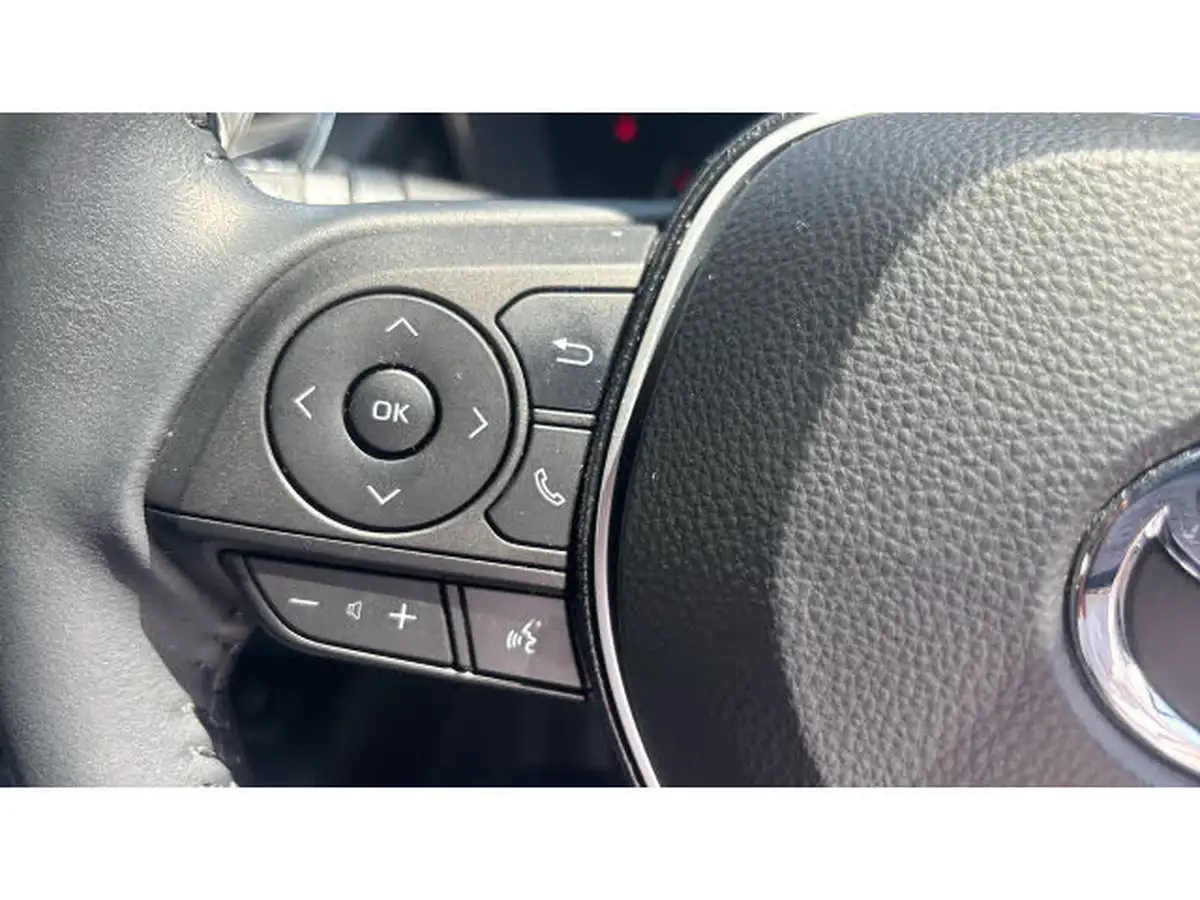 2021-toyota-corolla-18-vvt-i-design-spare-wheel-hatchback-5d-big-29