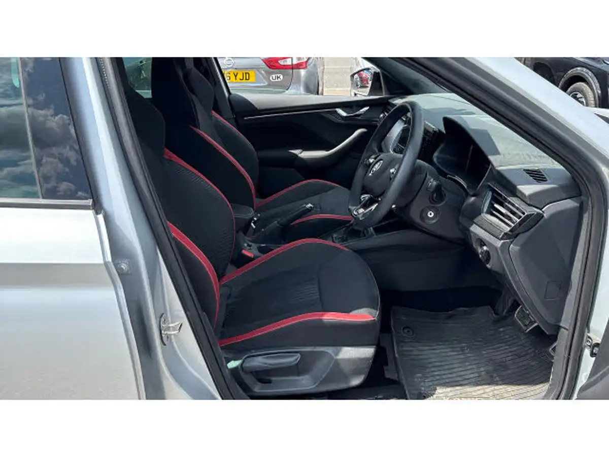 2023-skoda-kamiq-10-tsi-monte-carlo-110ps-dsg-big-14