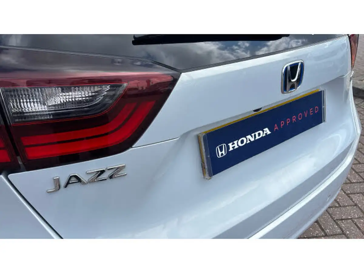 2020-honda-jazz-15-i-mmd-ex-big-17