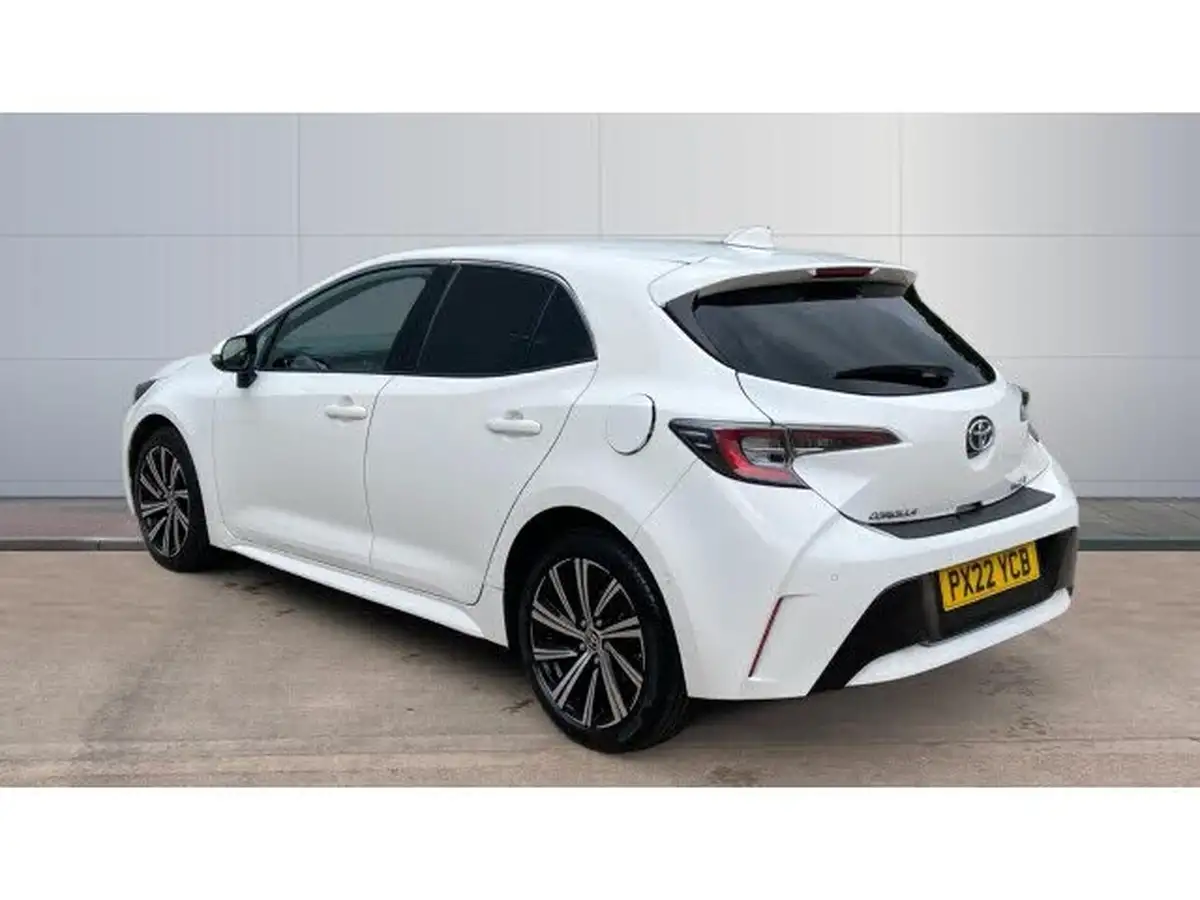 2022-toyota-corolla-18-vvt-i-design-120bhp-trk-hatchback-5d-big-1