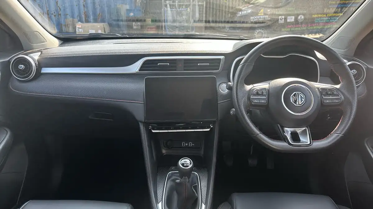 2023-mg-zs-suv-10t-gdi-exclusive-big-10