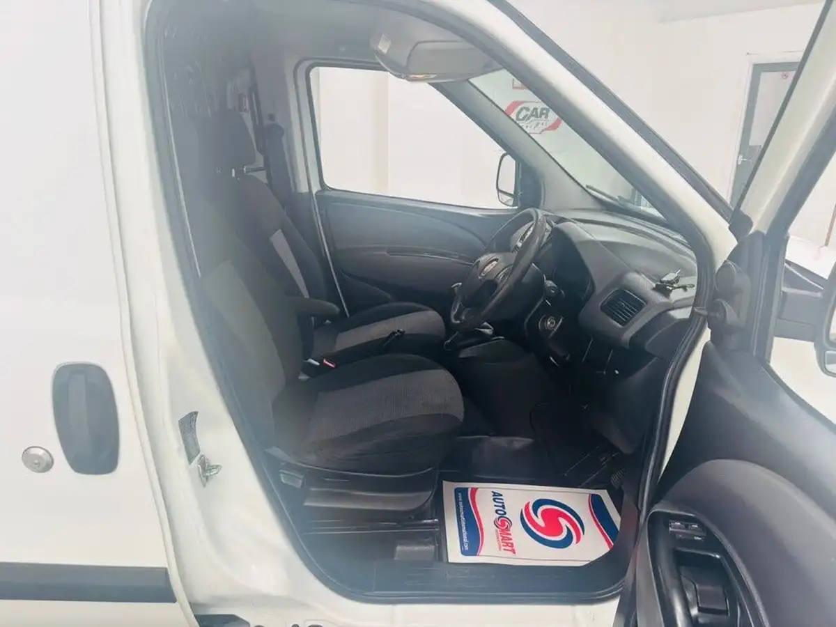 2015-fiat-doblo-cargo-13td-v-l1-refrigerated-van-big-8