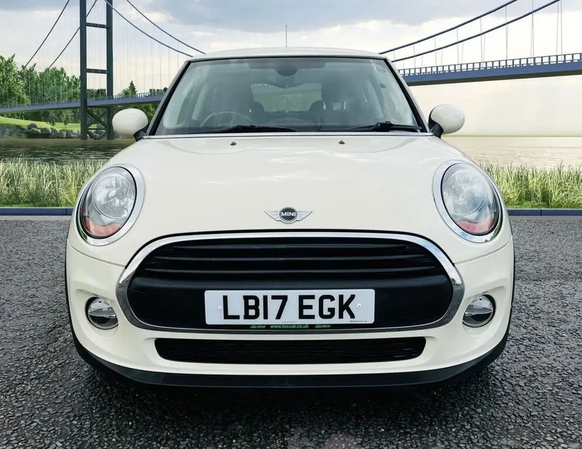 2017-mini-cooper-12-one-3d-big-8