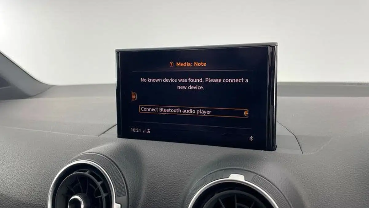 2019-audi-q2-16-30-tdi-s-line-big-15