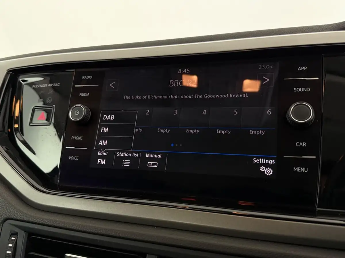 2019-volkswagen-polo-10-tsi-se-big-30