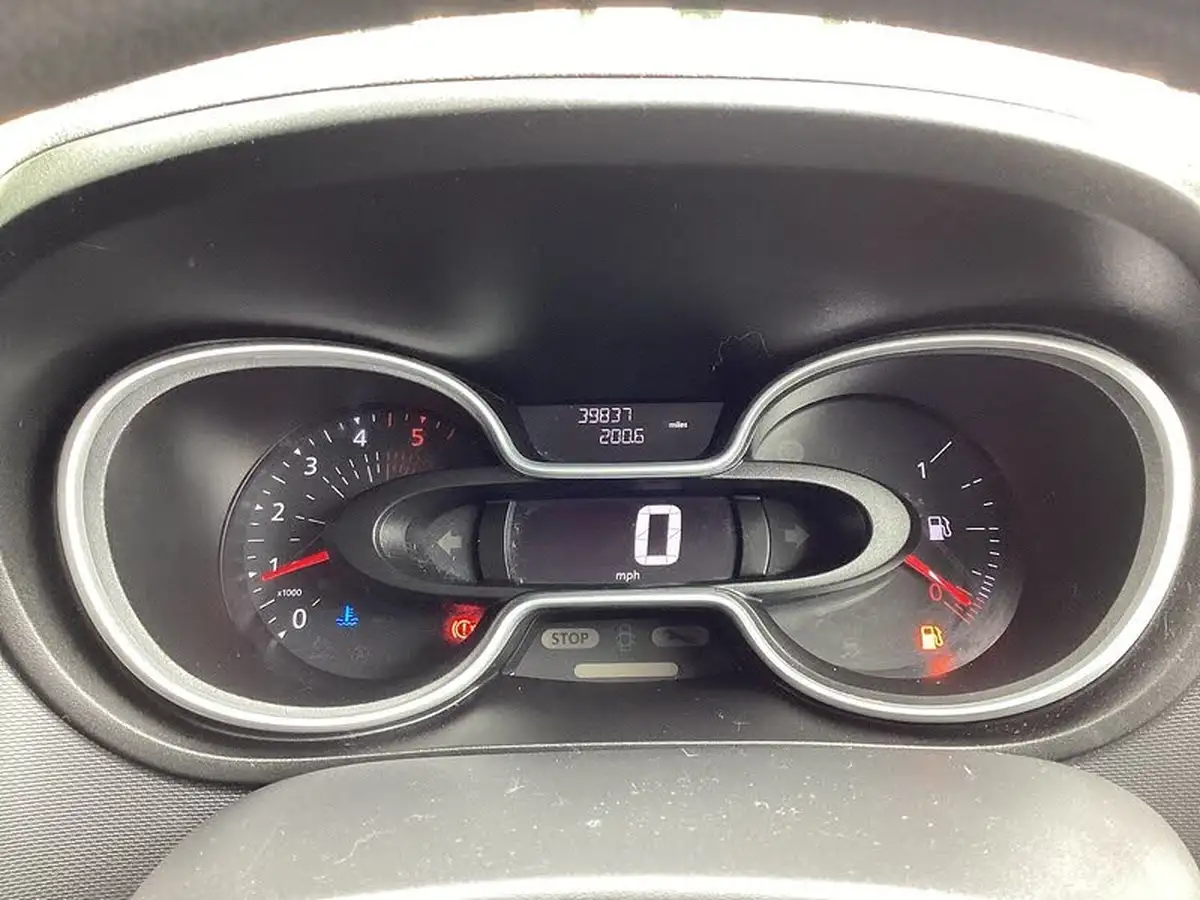 2020-renault-trafic-20dci-sl28-energy-120-business-big-28