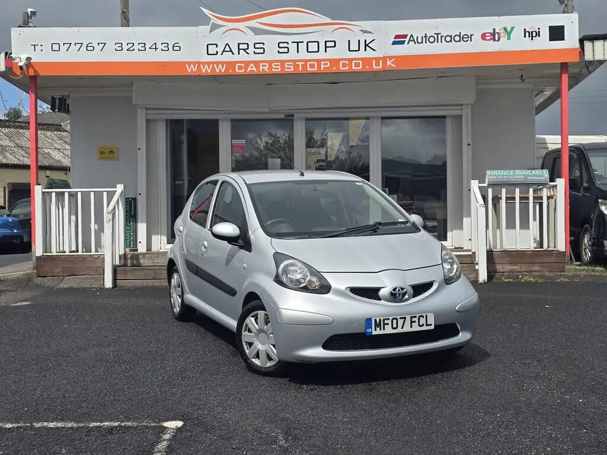 2007-toyota-aygo-10-aygo-5d-big-0